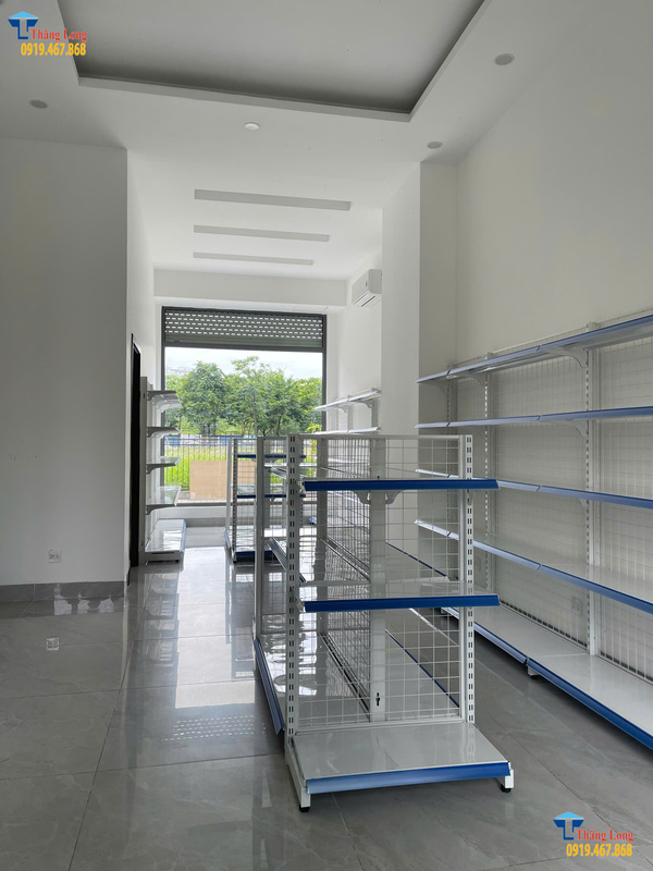 Lắp đặt kệ si&ecirc;u thị tại Nguyễn Xiển - H&agrave; N&ocirc;i 